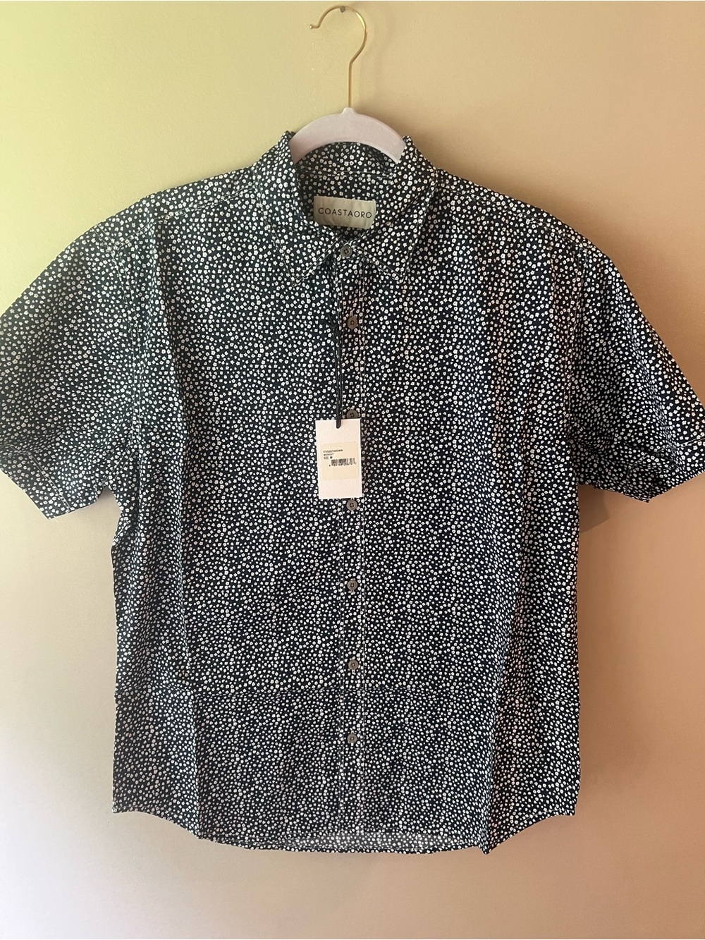 Coastaoro Black Floral-Print Short Sleeve Button-Down Shirt